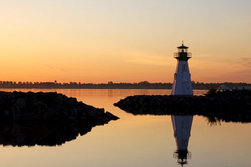 Wayne-Richardson-SEAWAY-LIGHTHOUSE